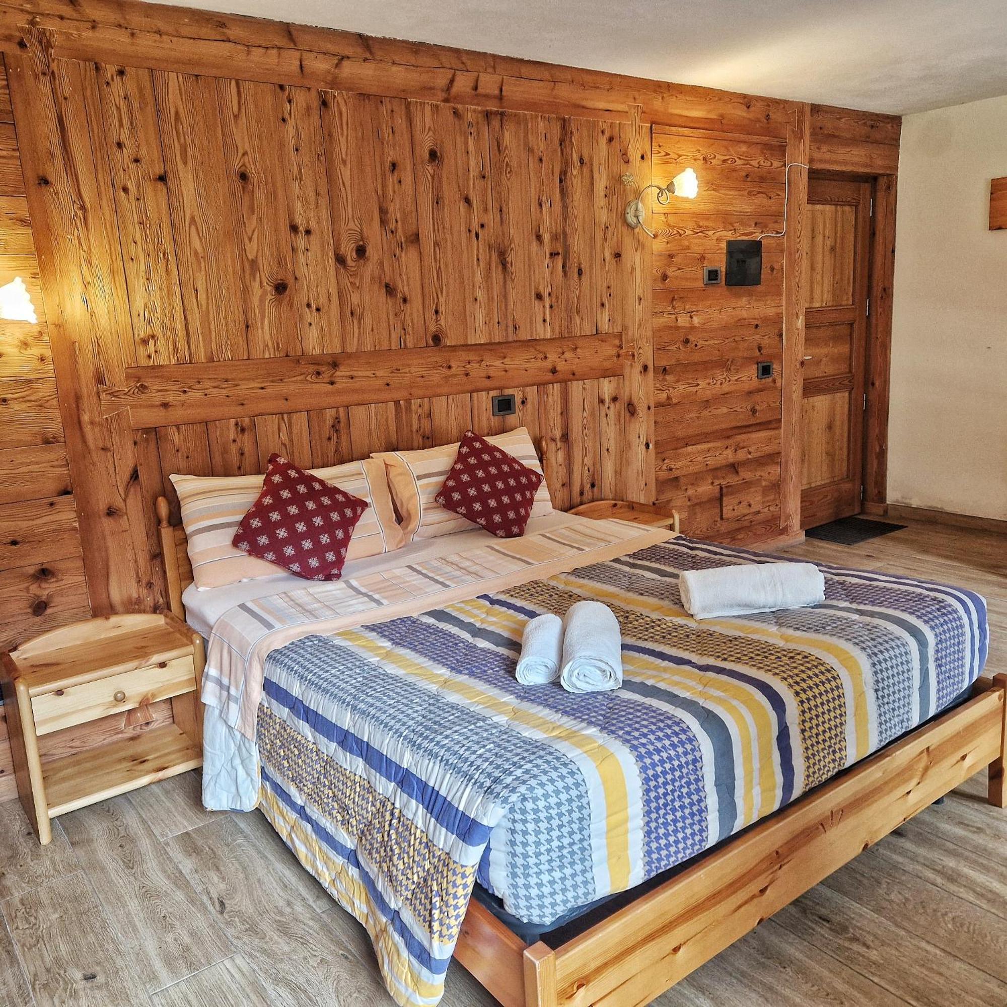 Le Nid De L'Aigle Otel Champoluc Dış mekan fotoğraf
